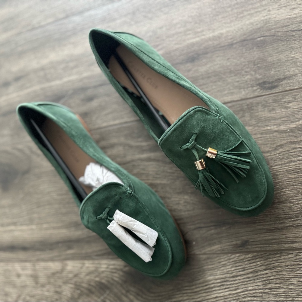 Women’s flats